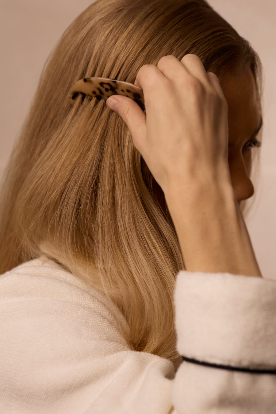 Pourquoi de beaux cheveux commencent toujours par un cuir chevelu sain