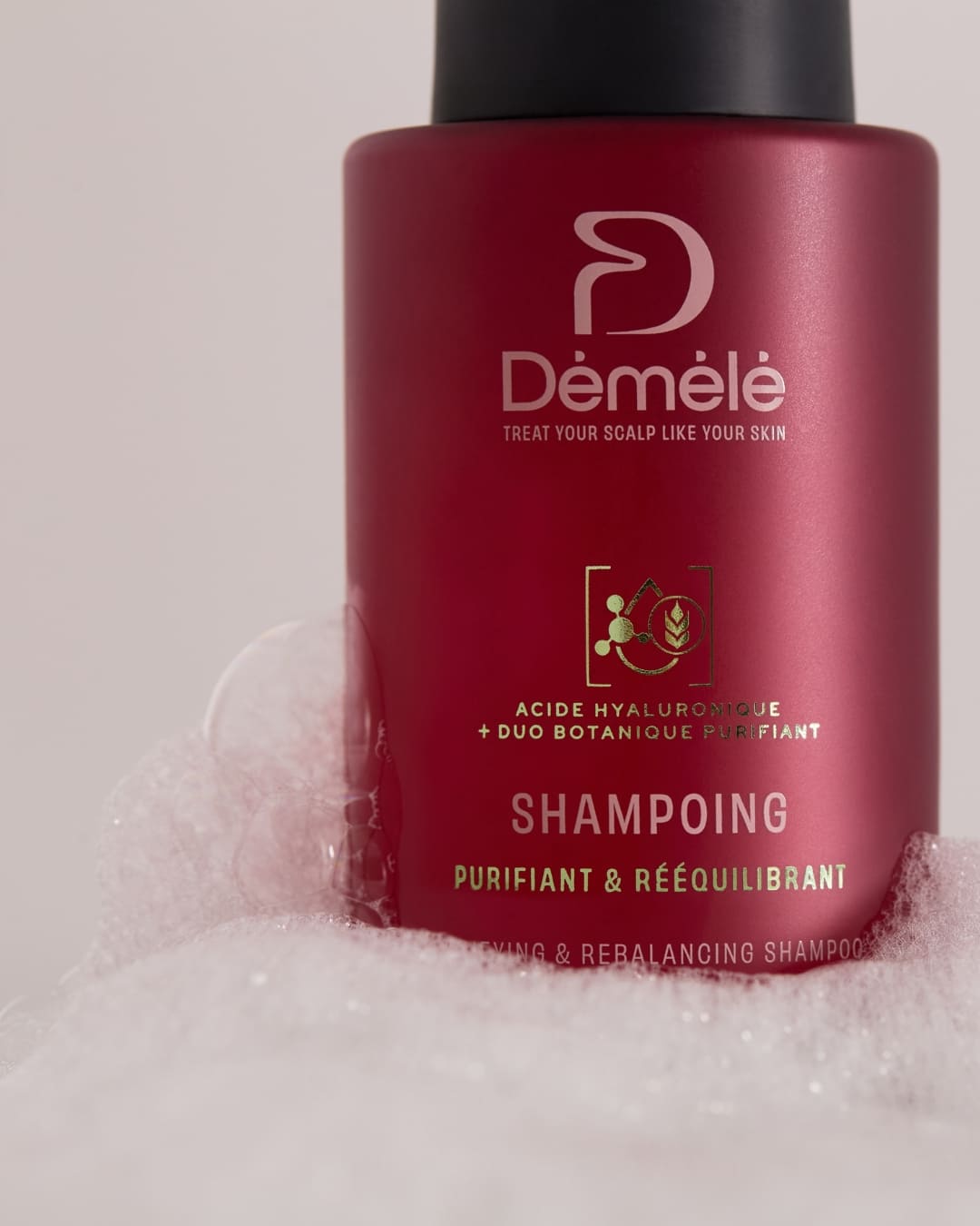 Shampoing purifiant et rééquilibrant My Store, flacon avec étiquette, pour cheveux gras et cuir chevelu propre.