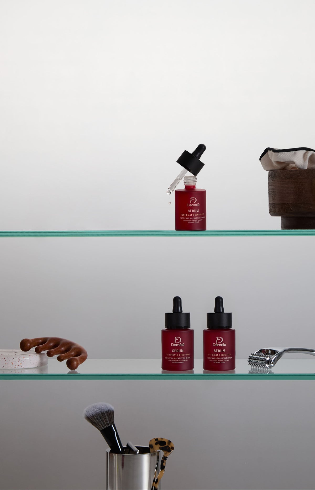 Rituel Densité et Racines Fortes Démélé avec trois sérums fortifiants pour cheveux fins, chute visible et perte de densité